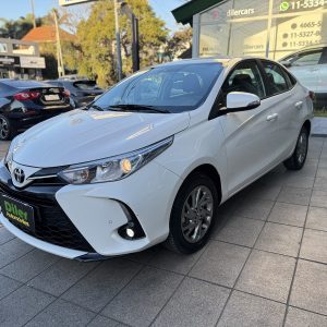 Toyota Yaris 1.5 107cv Xls Cvt Sedan 2024 46655831