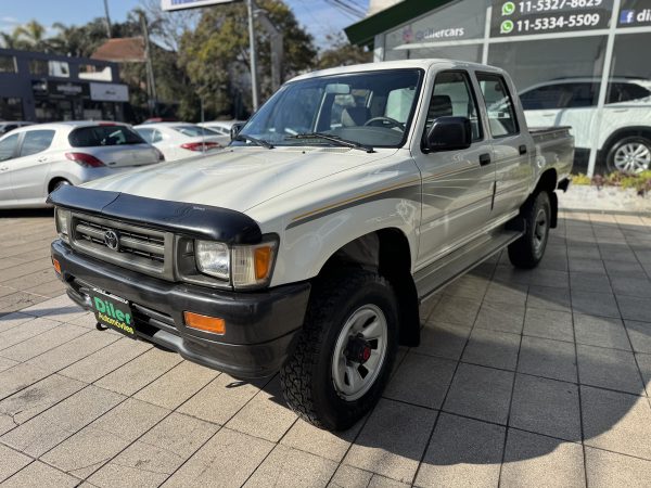 Toyota Hilux 2.8 D/cab 4x4 D Dlx 46655831 2001