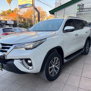 Toyota Hilux Sw4 2.8 Srx 177cv 4x4 7as At 46655831